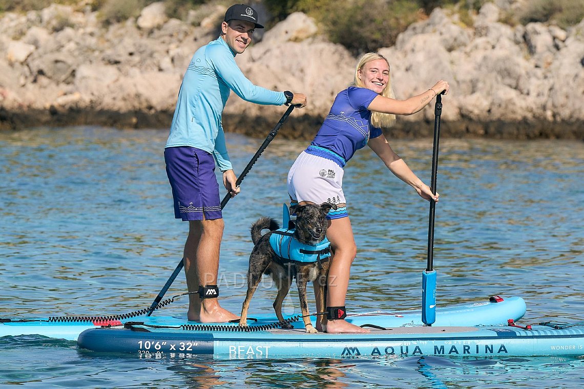 Dámský outfit 6 - tyrkysová - krátká lycra, kraťasy volné, vesta pro psa žralok