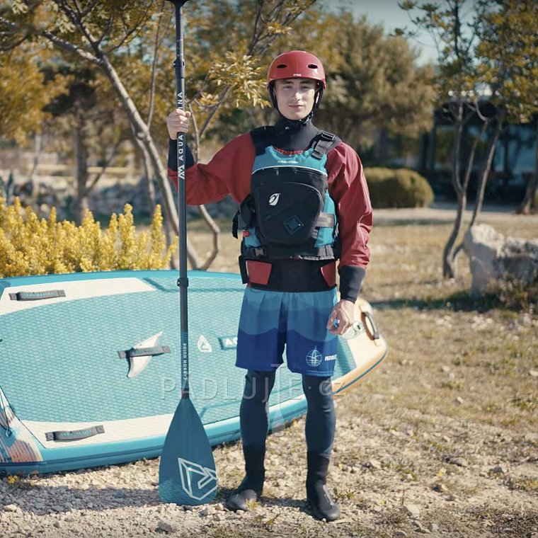 Sjíždění řek na Stand Up Paddleboardu - oblečení výbava