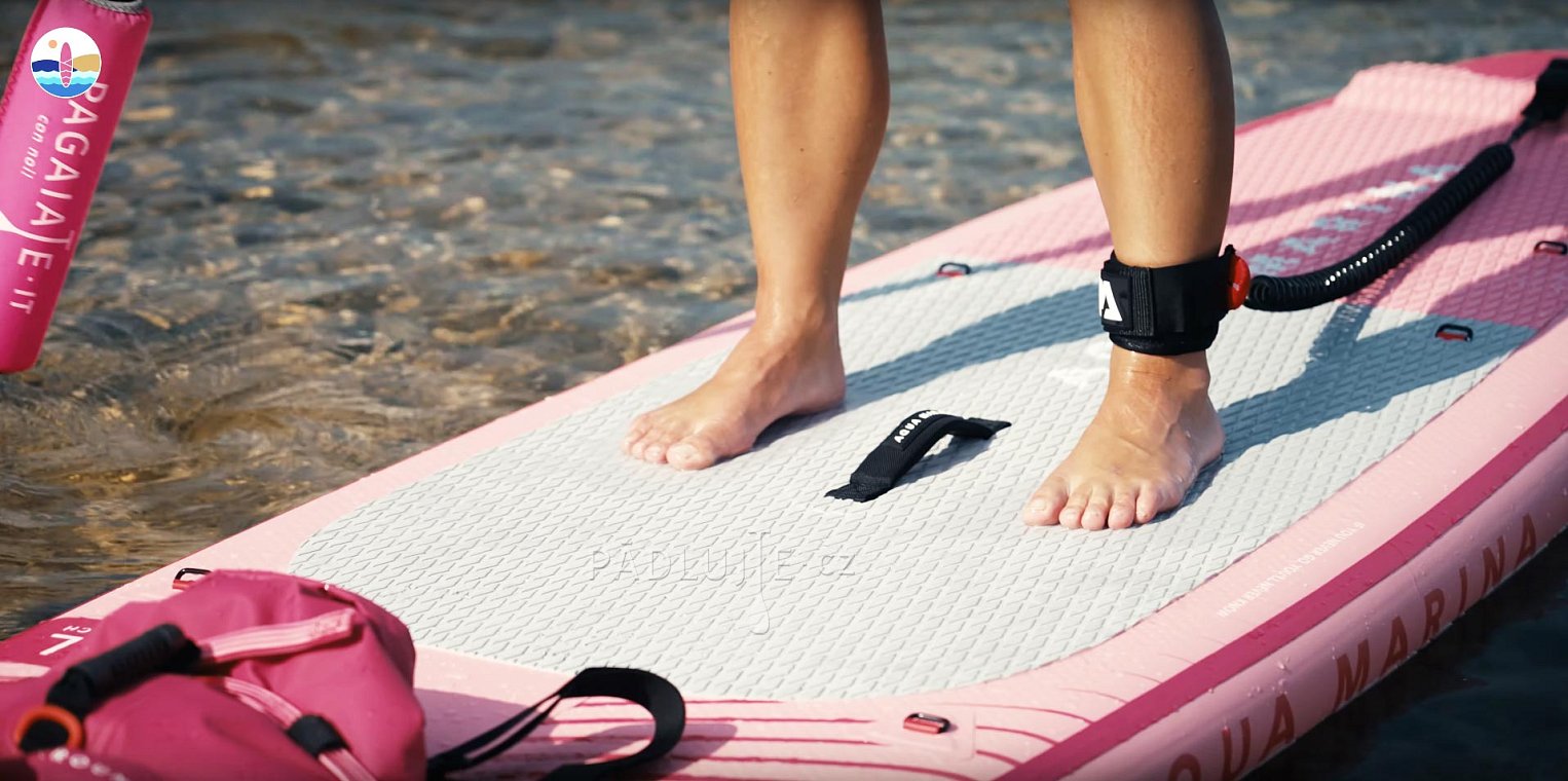 Rychlokurz paddleboardingu - jak začít s paddleboardem - jak pádlovat