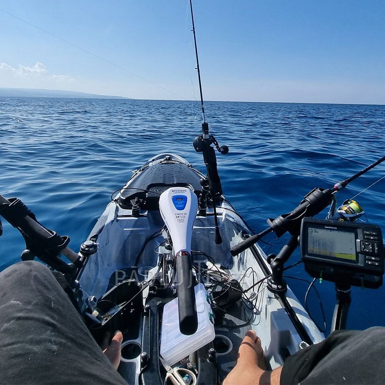 Test motoru WATERSNAKE VENOM 44 na člunu GLADIATOR B330AD