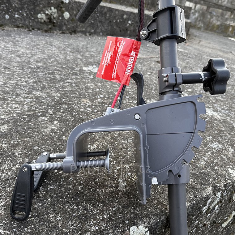 Test motoru WATERSNAKE PRIME 70 na člunu AIRCAT 330