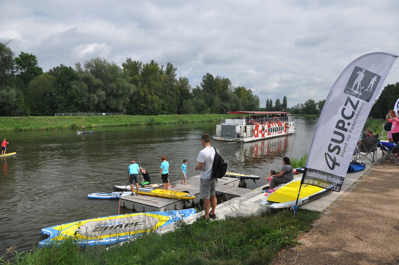 Paddleboardy Na Špici - sportovní park Pardubuice 2017