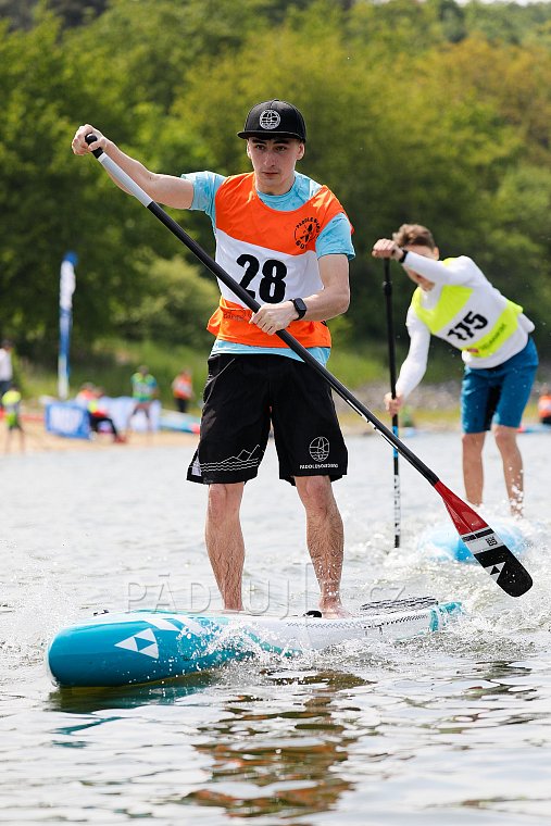 Paddleboardové závody Hostivařská přehrada v Praze - PÁDLUJTE.CZ sportovní klub