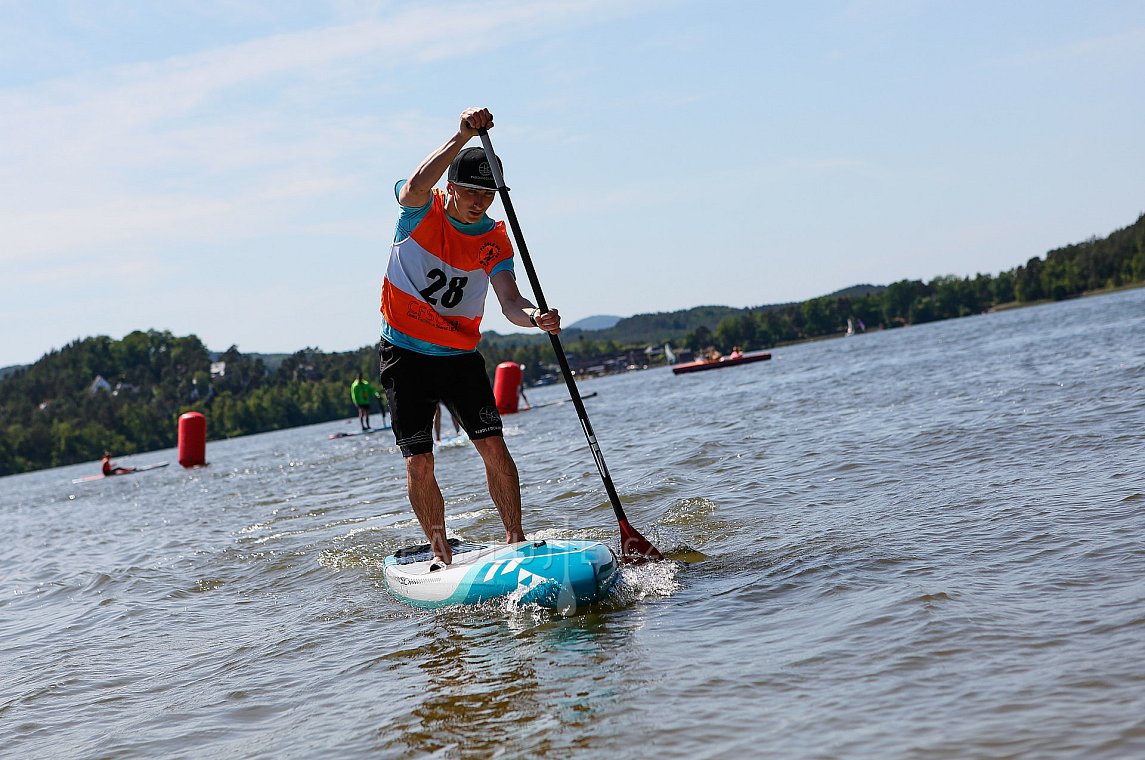 Paddleboardové závody Mácháč 2023 - PÁDLUJTE.CZ sportovní klub