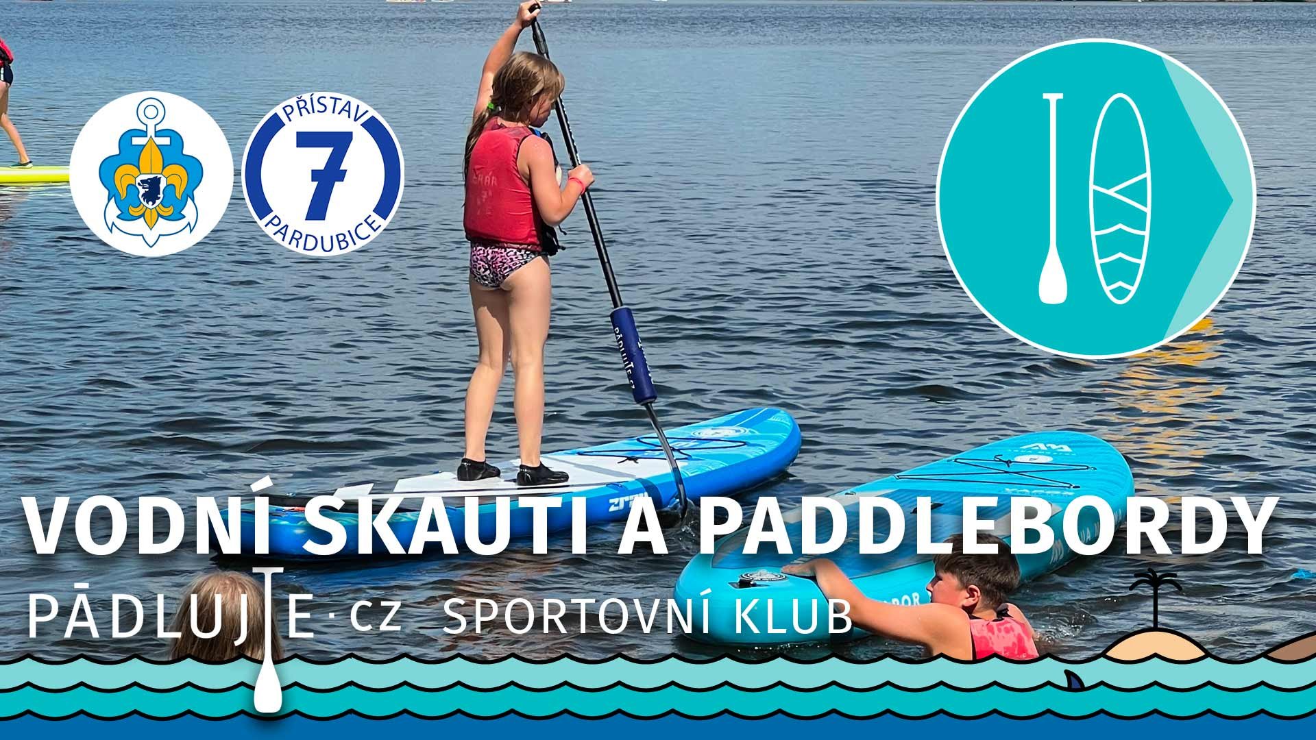 Vodní skauti výkua paddleboardingu