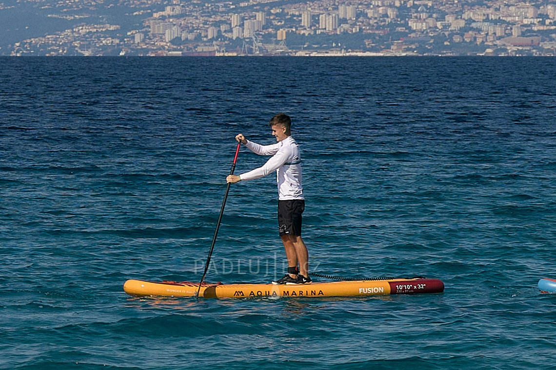 Pánský outfit 1 - oranžová - lycra dlouhá, MMA kraťasy černé na paddleboard