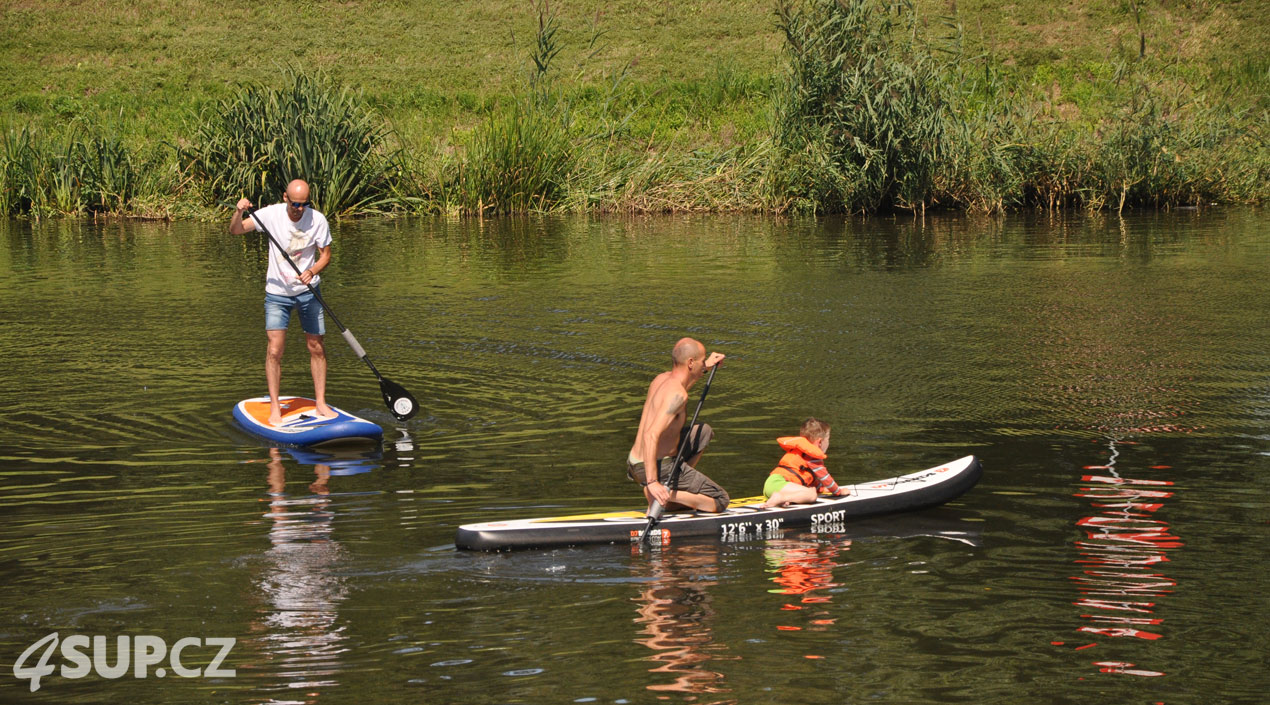 Sportovní park Pardubice 2017 - prezentace nafukovacích paddleboardu 4SUP.CZ