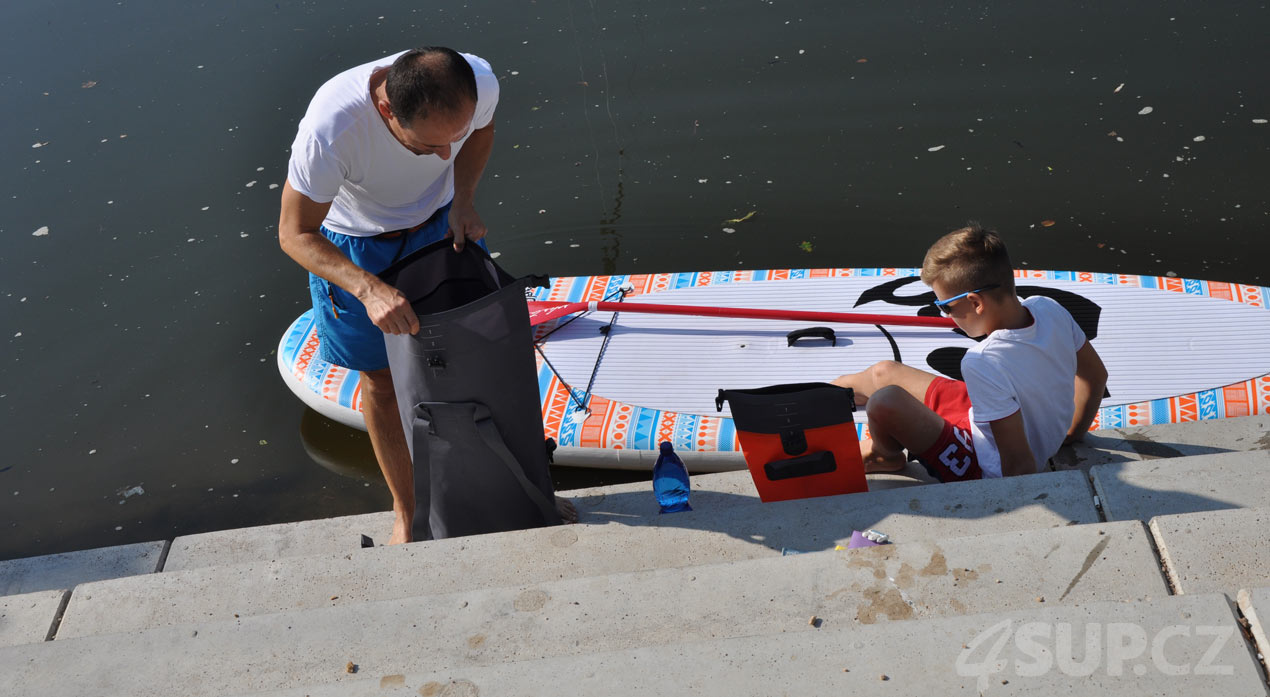 Stand Up Paddleboard, nepromokavý vak, pytel