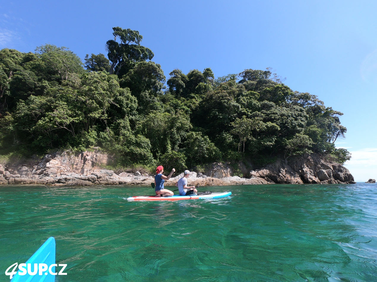 Letadlem na dovolenou s nafukovacím paddleboardem Aquadesign 11'6 Tempo