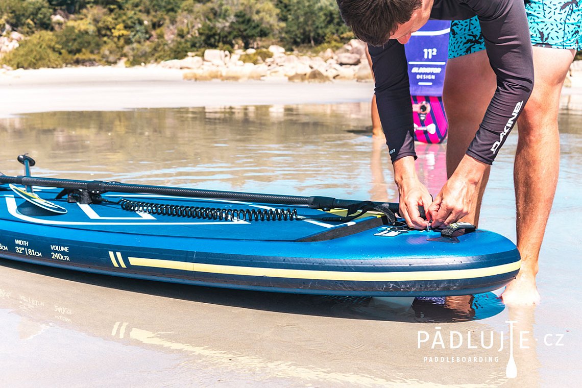 GLADIATOR PRO 10'6 s karbonovým pádlem - nafukovací paddleboard