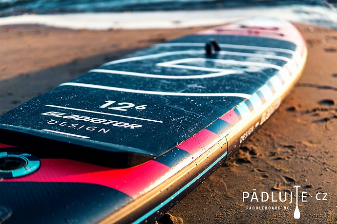 Paddleboard GLADIATOR PRO DESIGN 11'2 s karbon pádlem - nafukovací paddleboard