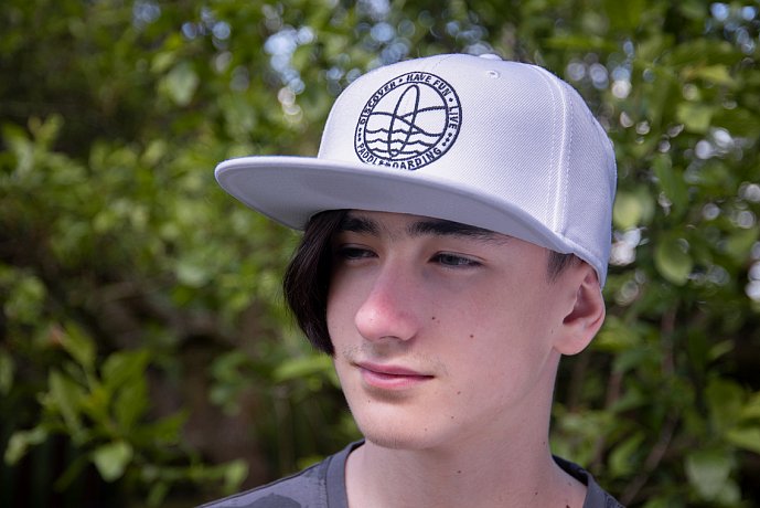 Kšiltovka PADDLEBOARDING bílá/černé razítko snapback