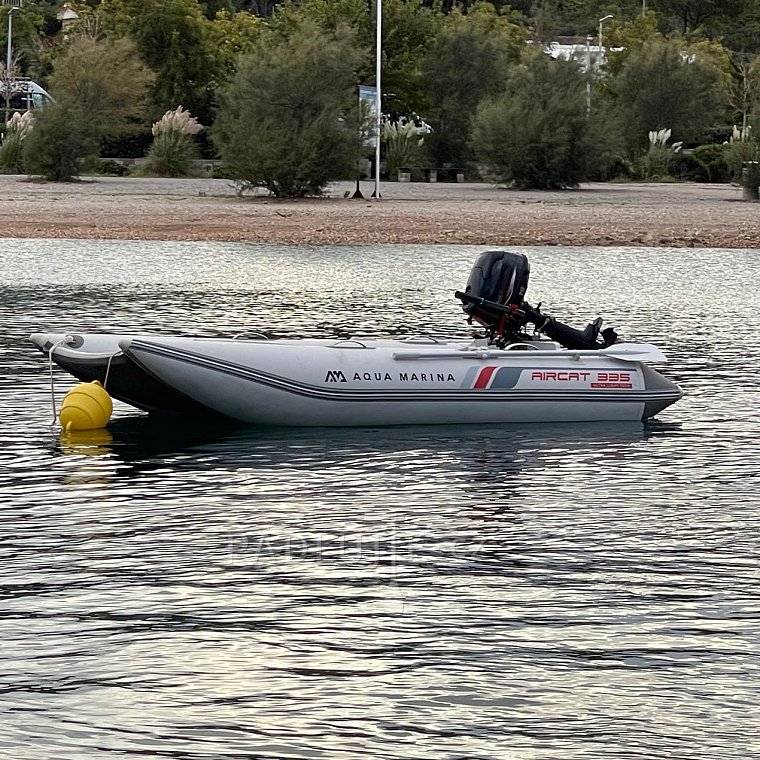 Člun AQUA MARINA Aircat 3,35m AD BT-AC335 - nafukovací člun s vysokotlakou podlahou