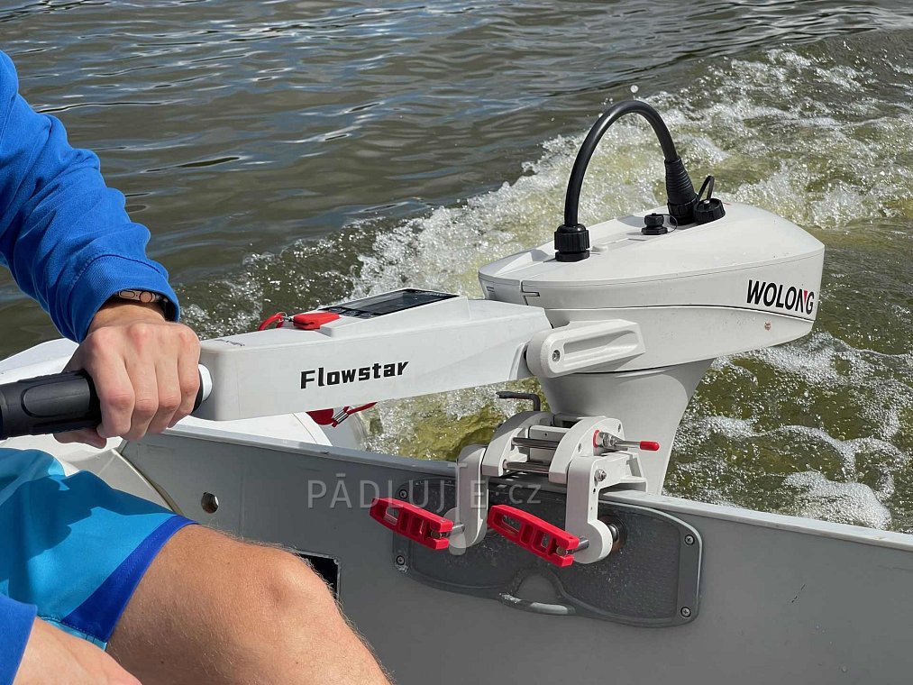 Lodní elektrický motor WOLONG ​FLOWSTAR 1,5 kW přívěsný s baterií