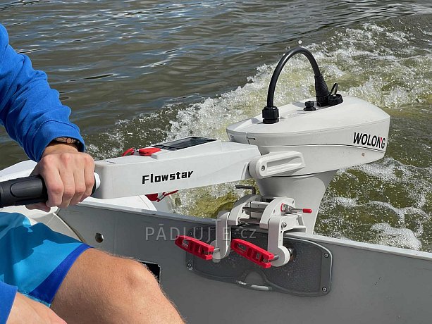 Lodní elektrický motor WOLONG ​FLOWSTAR 1,5 kW S - přívěsný s baterií