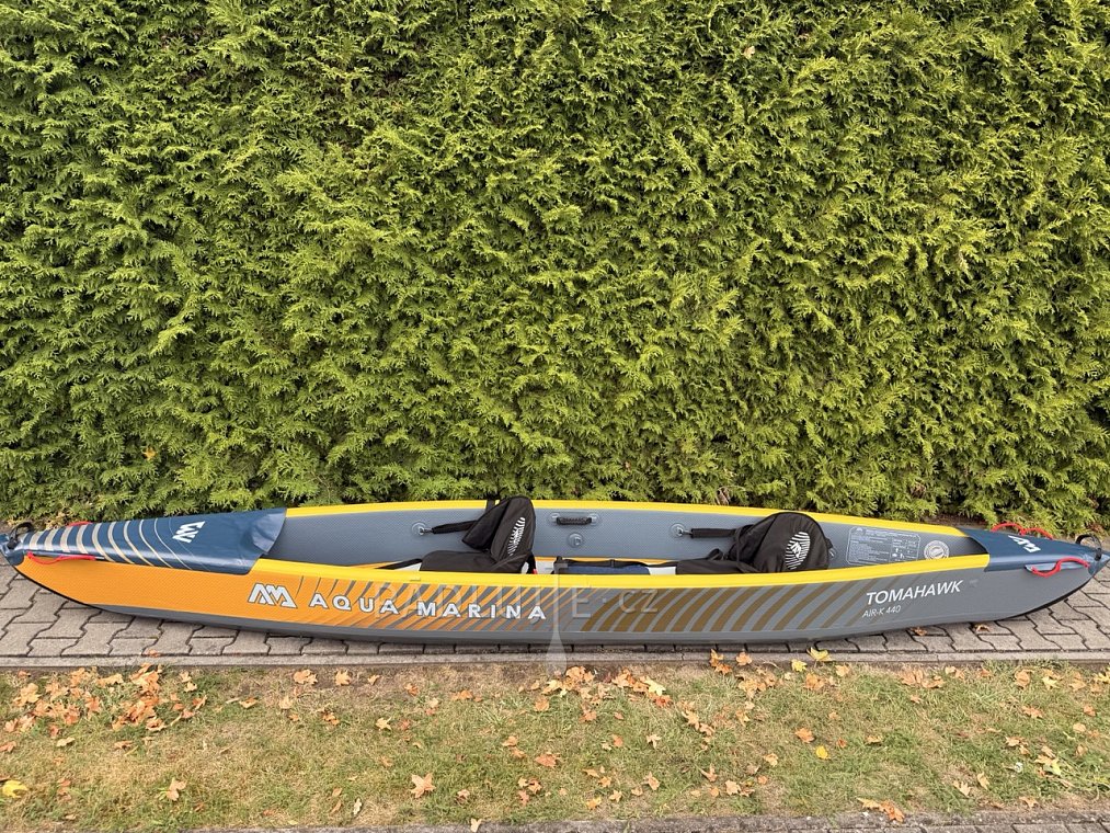 Kajak AQUA MARINA TOMAHAWK AIR-K 440 -dvoumístný nafukovací - POUŽITÉ ZBOŽÍ