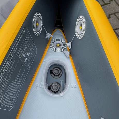 Kajak AQUA MARINA TOMAHAWK AIR-K 440 - ROZBALENÉ ZBOŽÍ - 2 roky záruka