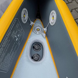 Kajak AQUA MARINA TOMAHAWK AIR-K 440 - ROZBALENÉ ZBOŽÍ - 2 roky záruka