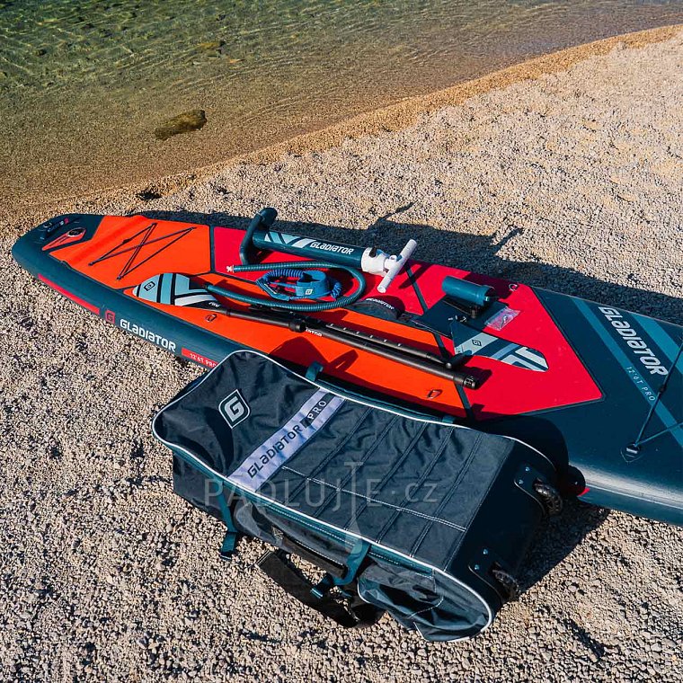 Transportní batoh GLADIATOR Pro na kolečkách pro nafukovací paddleboard